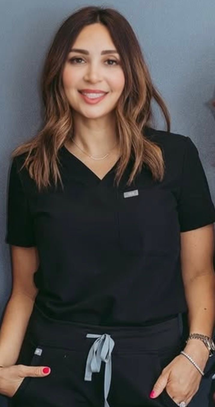 Dr. Manelli Hoodfar